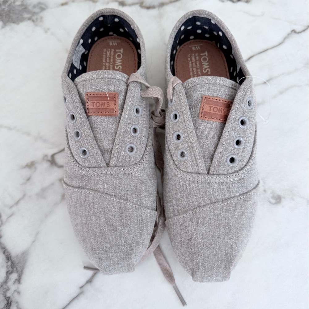 TOMS women’s  Gray Casual Shoes
